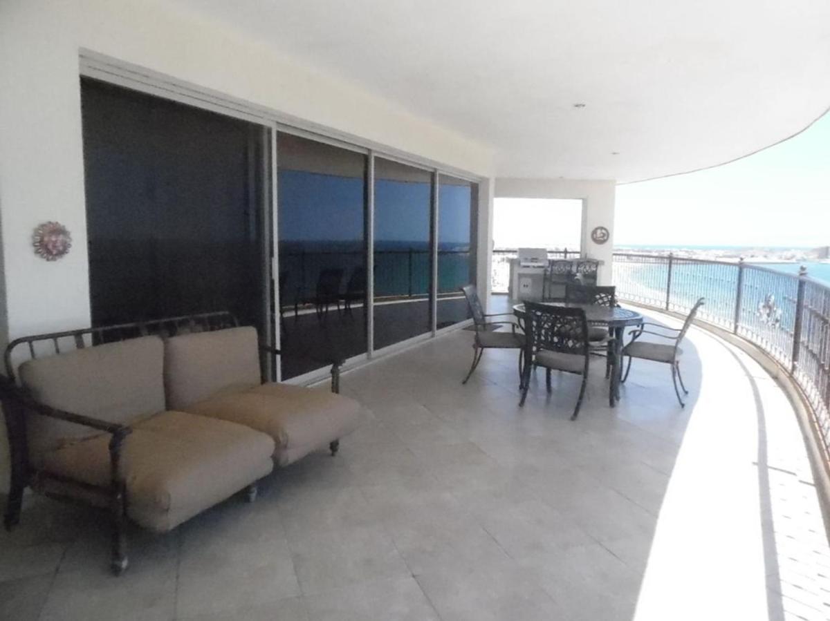 Sonoran Sky 4BR Upper SKY 1401-V by Casago