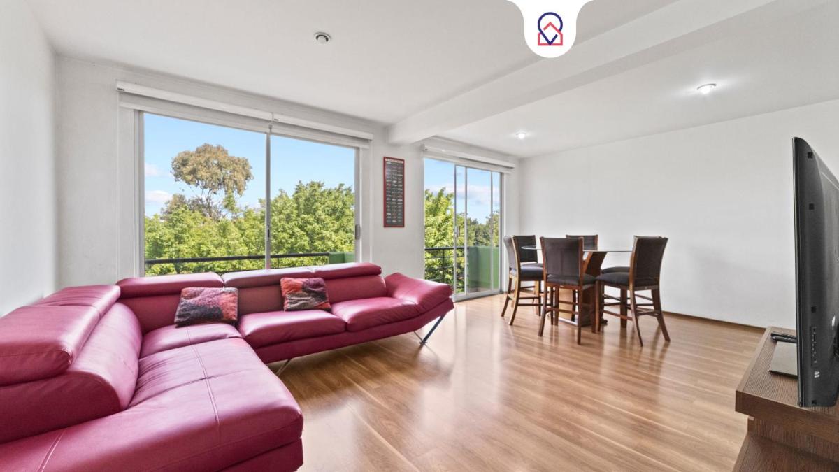 Spacious Apt Near Centro Historico