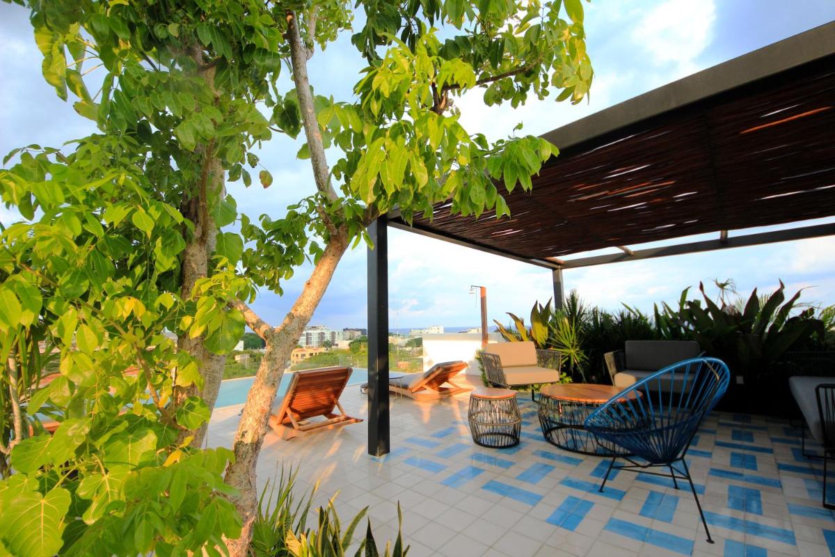 Spacious Studio, incredible rooftop with sea view