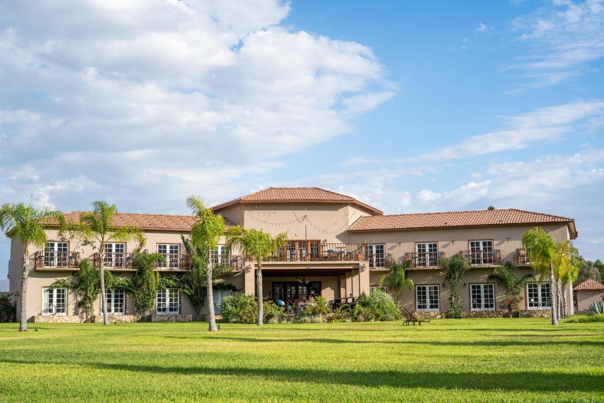 Sueños Resort