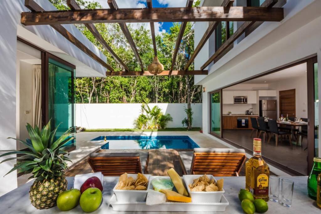 Tranquil villa with pool and chef services 4BR 8ppl