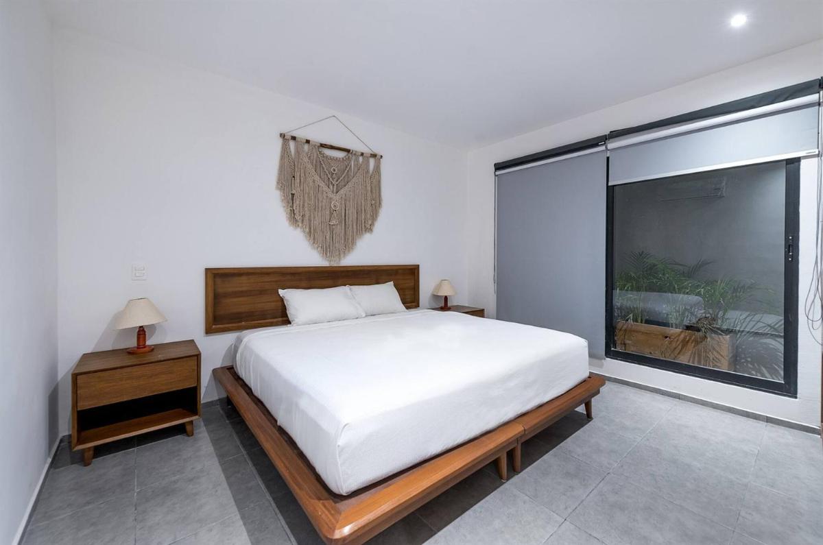 Unbeatable Located 2 Br Apt With amazing Natural Lig