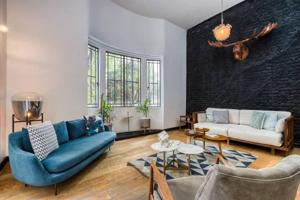 Unique Roma Apartments S51 By MrW