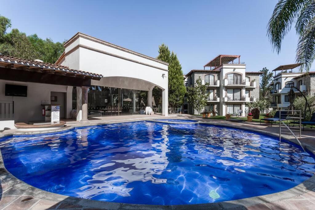 Villa Aurora, Resort Community with Pool & Tennis Court