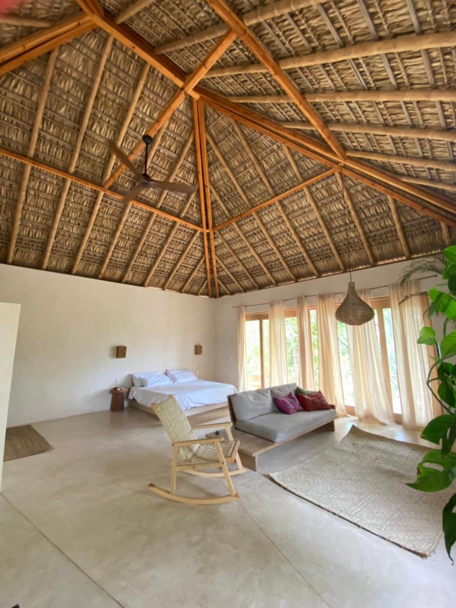 YAM HOTEL